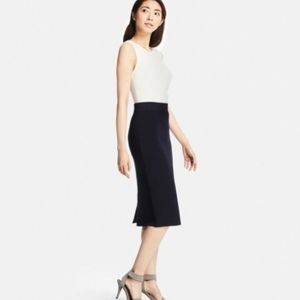 Uniqlo Ribbed Midi Stretch Pencil Skirt